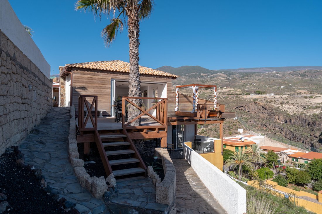 Villa in Arico, Canary Islands, Spain 2 - 13826341