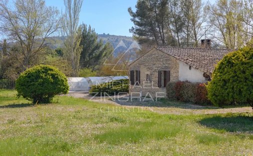 Villa in Gordes, Provence-Alpes-Côte d'Azur, France 1