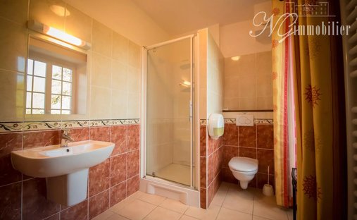 17th Century Château In Normandy, 650 M² Restored With Grounds And Outbuildings, 2h From Paris