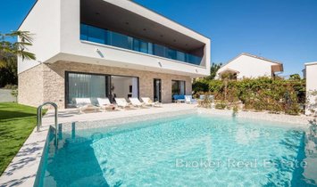 Villa in Rogoznica, Sibenik-Knin County, Croatia 1