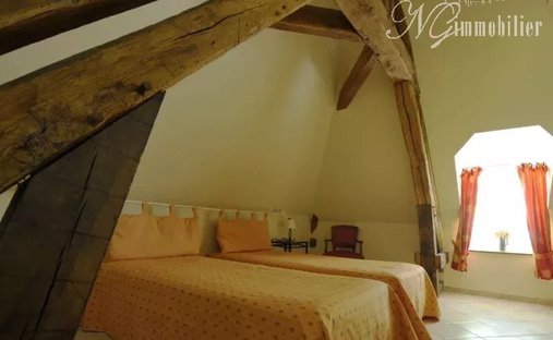 17th Century Château In Normandy, 650 M² Restored With Grounds And Outbuildings, 2h From Paris