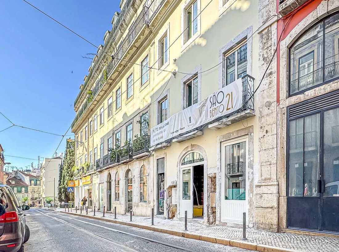 Apartment in Misericordia, Lisbon, Portugal 2 - 15354370