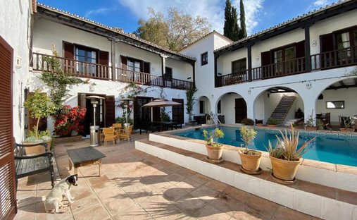 Maisons de campagne à Estepona, Andalousie, Espagne 1