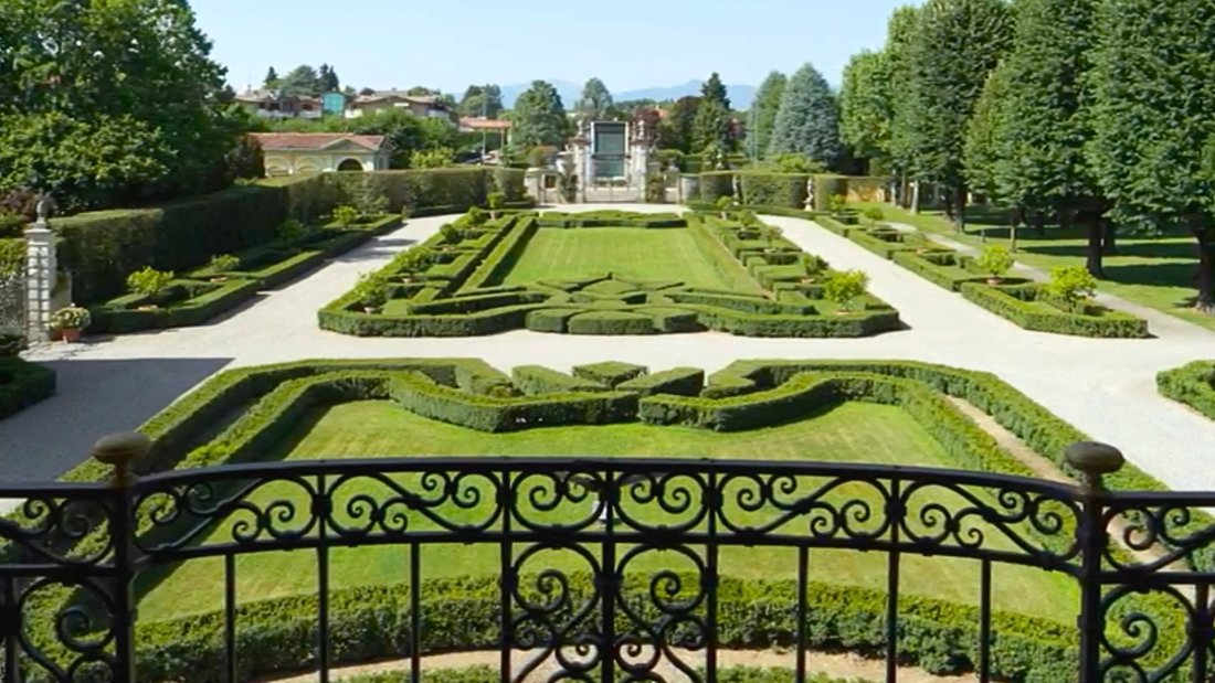 Villa in Rovellasca, Lombardy, Italy 4 - 15353097