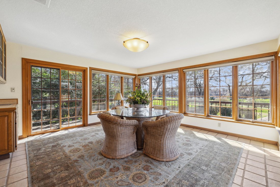 House in Sacramento, California, United States 4 - 15350377