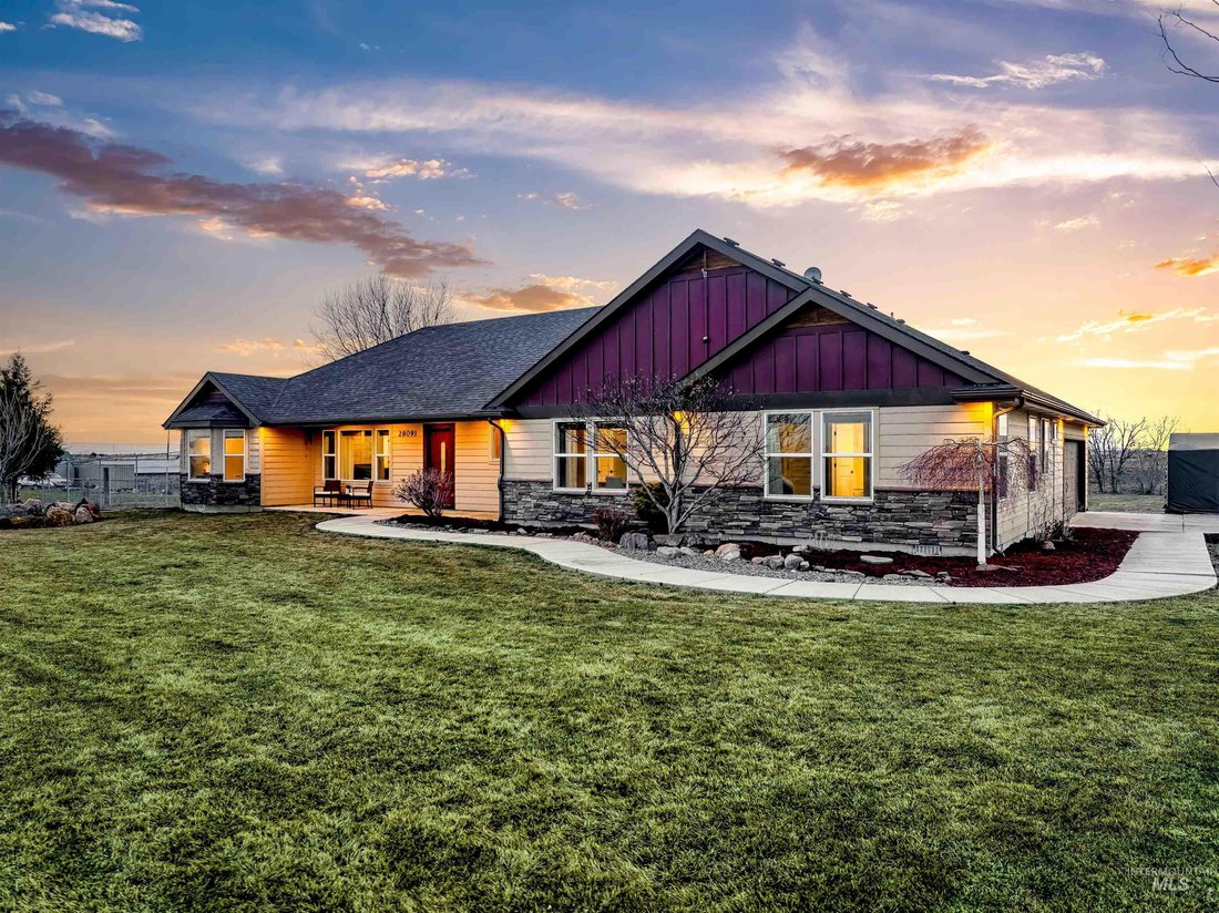 4.5 Acre Country Retreat In Caldwell, Idaho, United States For Sale ...