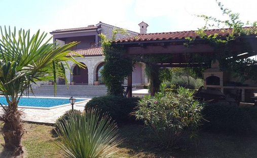 Villa a Gallesano, Regione istriana, Croazia 1