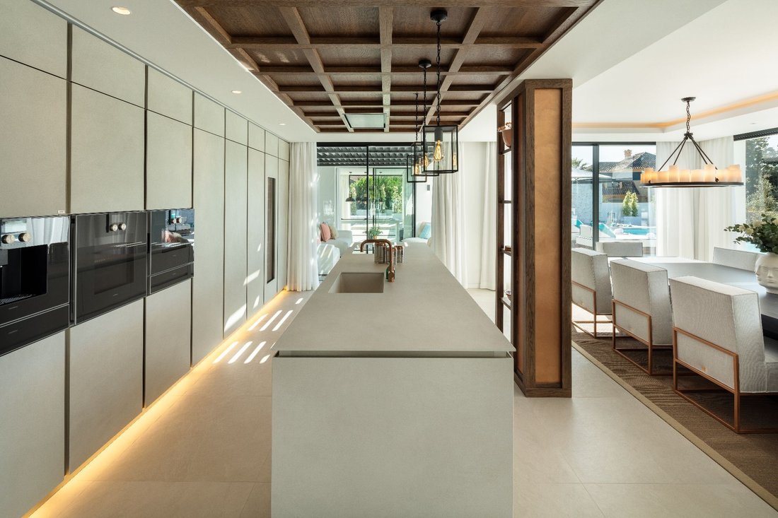 Villa à Nueva Andalucia, Marbella, Espagne 2 - 15354877