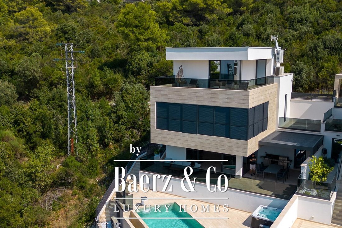 Villa in Komarna, Dubrovnik-Neretva County, Croatia 1 - 15354027