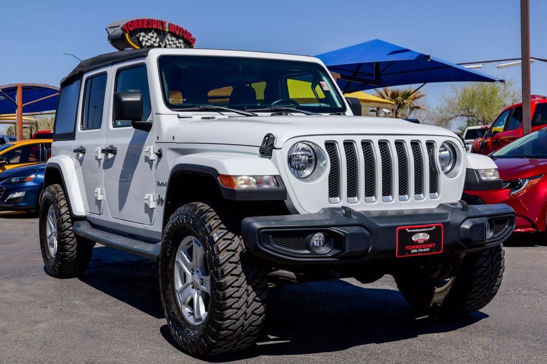 Suv in Fort Bliss, Texas, United States 1 - 12575525