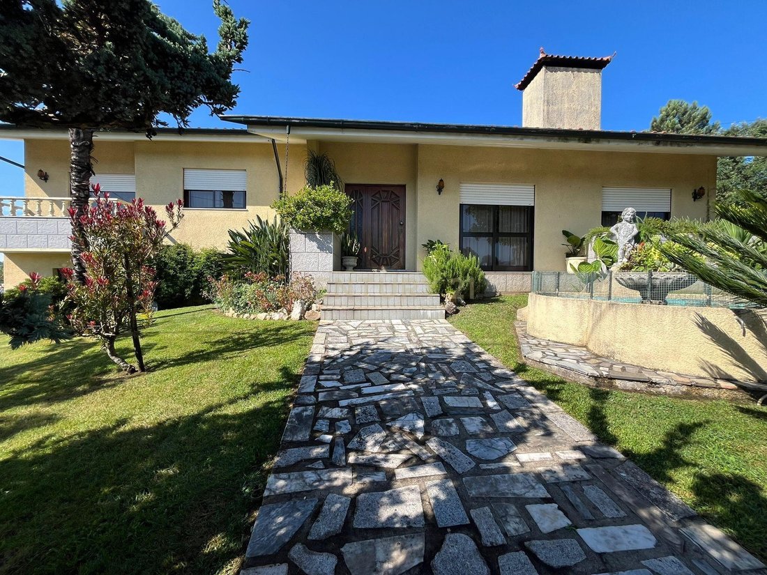Villa in Santo Tirso, Couto (Santa Cristina e Sao Miguel) e Burgaes, Porto District, Portugal 4 - 14333231