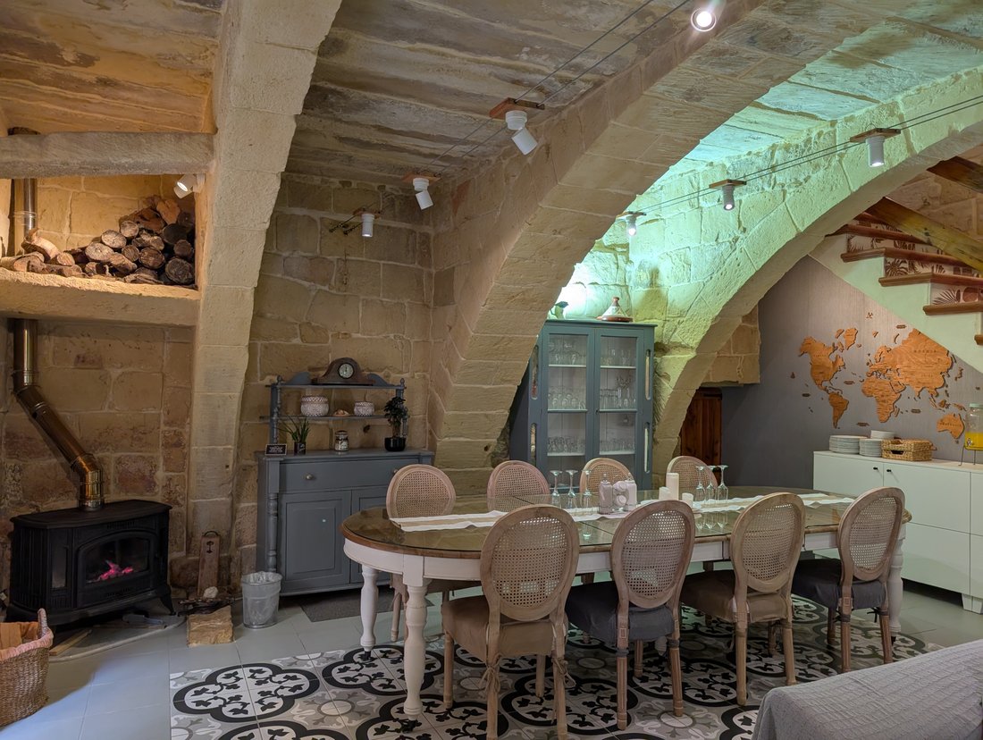 Gharb, Malta 4 - 15353185