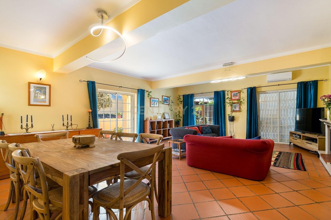 Villa in Loule (Sao Clemente), Algarve, Portugal 4 - 15074719