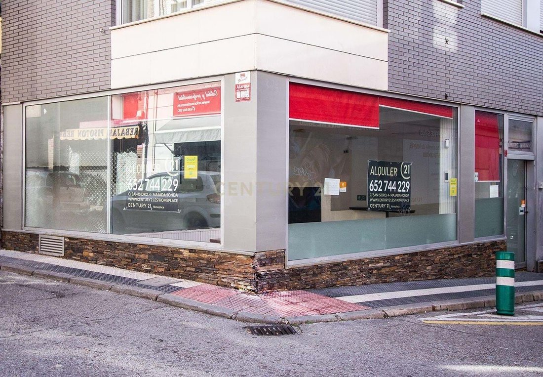 Majadahonda, Comunidad de Madrid, Spain 2 - 14806984