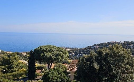 House in Roquebrune-sur-Argens, Provence-Alpes-Côte d'Azur, France 1