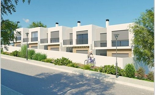 Villa in Armacao de Pera, Algarve, Portugal 1