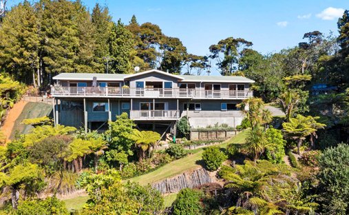 House in Dairy Flat, Auckland, New Zealand 1
