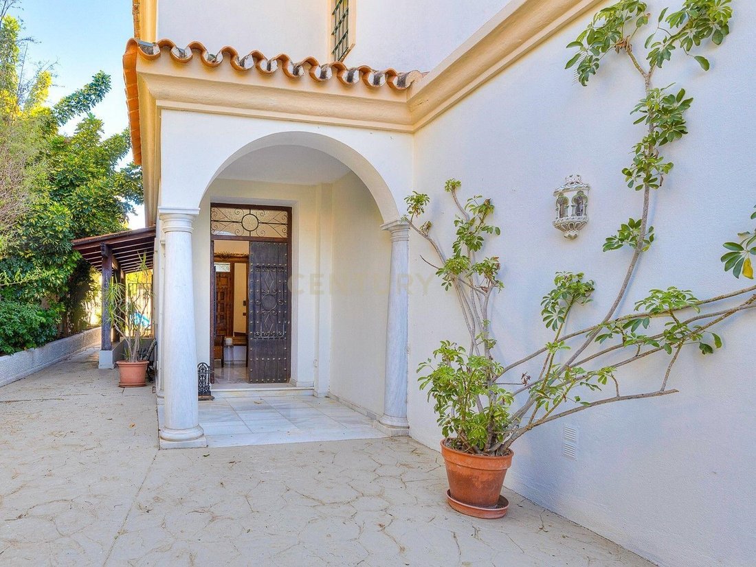 Villa in Marbella, Andalusia, Spain 5 - 14795561