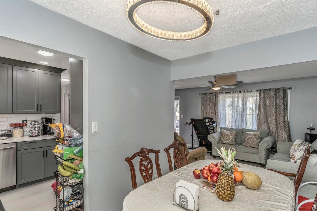Casas De Venta En Central Islip