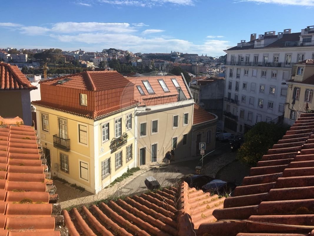 Estate in Santo Antonio, Lisbon, Portugal 3 - 15353636