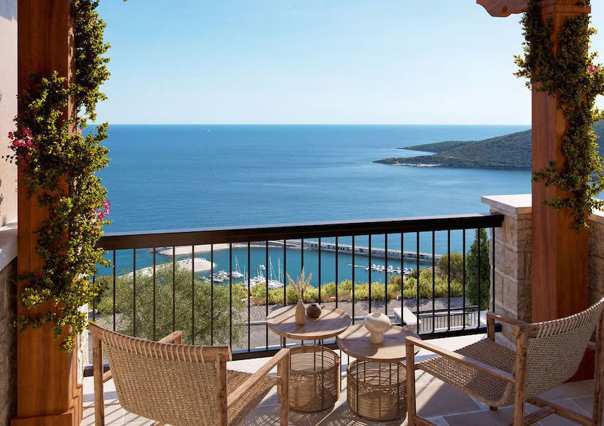 Apartment in Lustica, Tivat Municipality, Montenegro 4 - 15351015