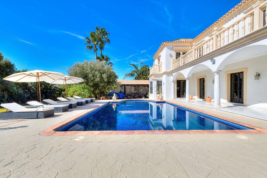 Villa in Marbella, Andalusia, Spain 4 - 14795561