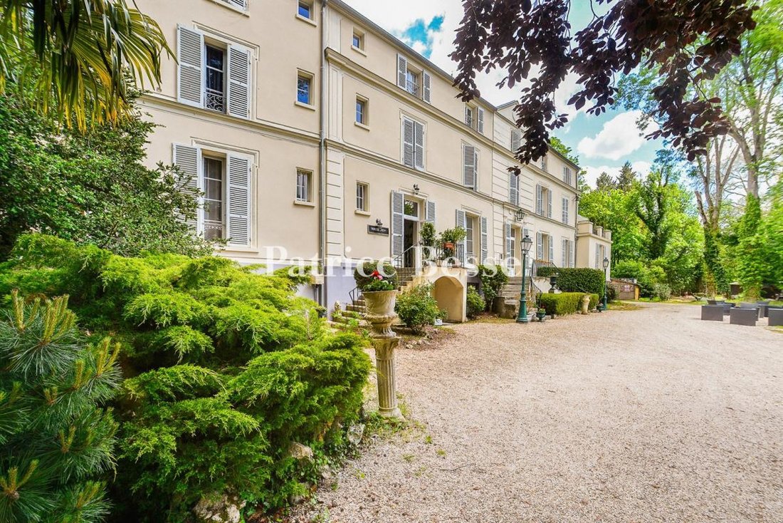 Whispers of Versailles: A Timeless 18th-Century Domaine Near Paris