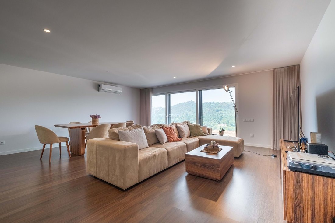 Townhouse in Foz do Sousa, Porto District, Portugal 4 - 15350761