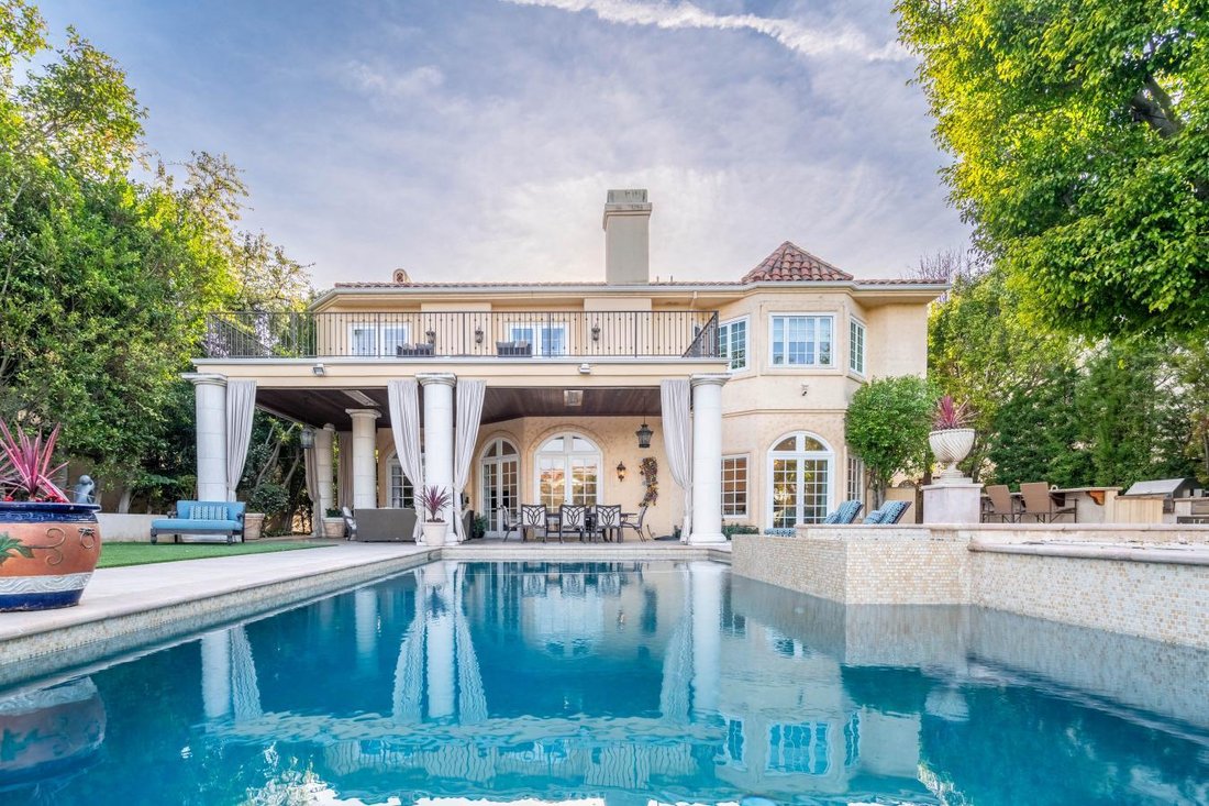 House in Los Angeles, California, United States 1 - 15351734