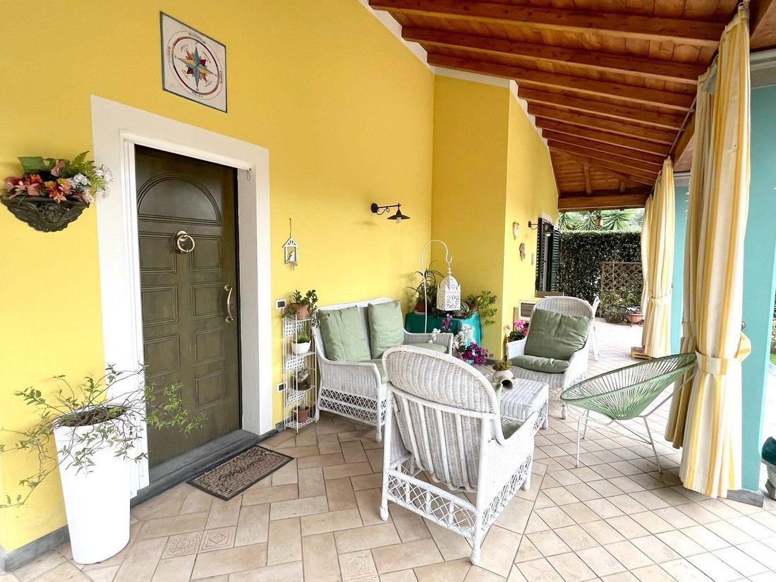 Villa in Seravezza, Tuscany, Italy 5 - 15357214