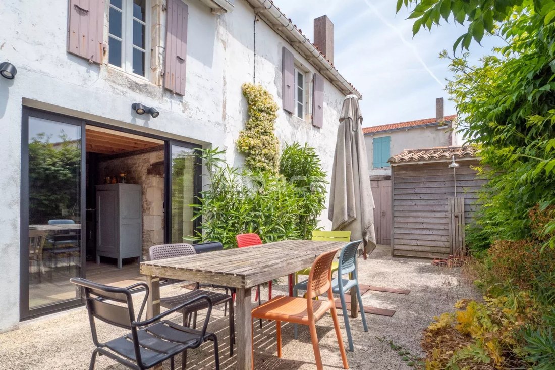 House in Ars-en-Ré, Nouvelle-Aquitaine, France 1 - 15358175