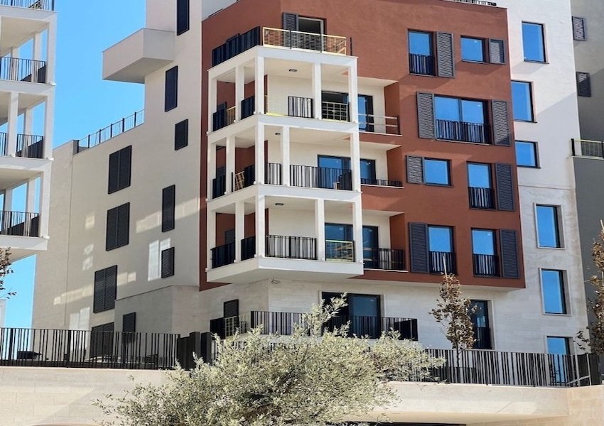Apartment in Tivat, Tivat Municipality, Montenegro 2 - 15358148