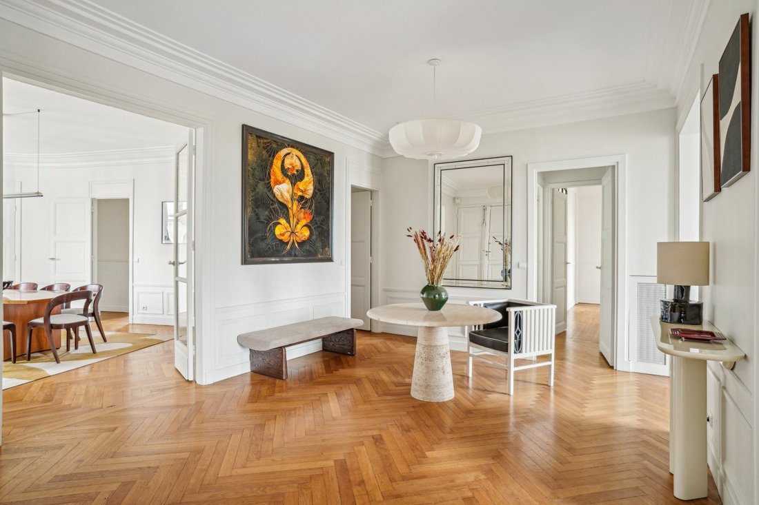 Apartment in Ile de la Jatte - Parc d'Orléans, Neuilly-sur-Seine, France 5 - 14351655