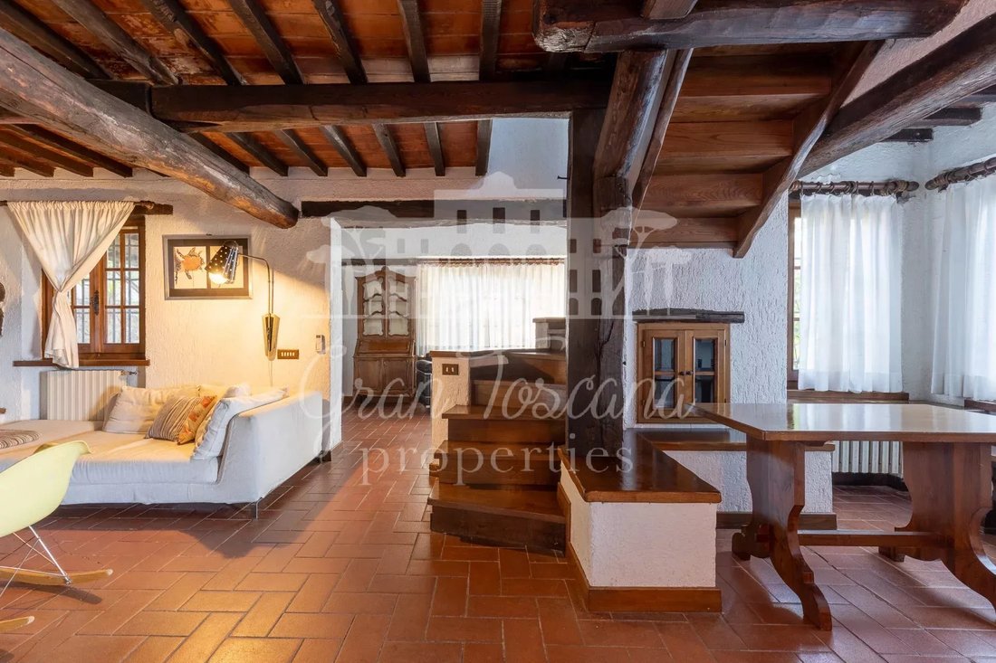 House in Camaiore, Tuscany, Italy 2 - 15358658
