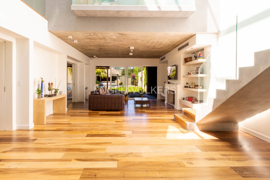House in Montevideo, Departamento de Montevideo, Uruguay 4 - 15358846