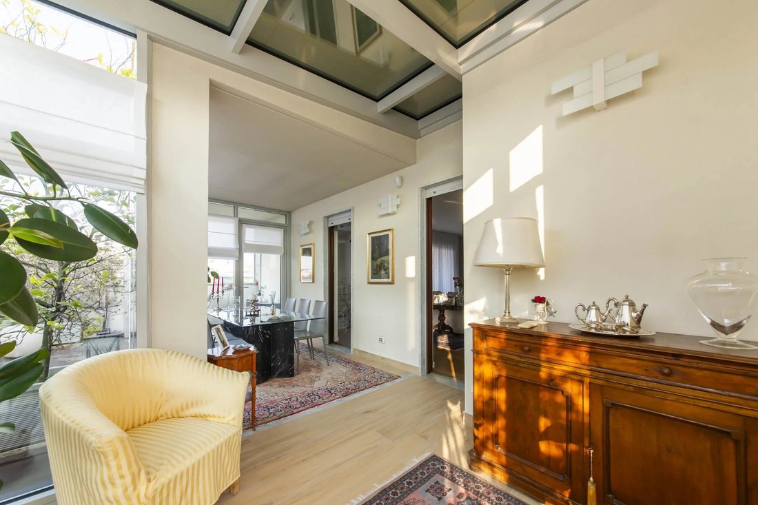Apartment in Historic Center, Milan, Lombardy 3 - 15359566