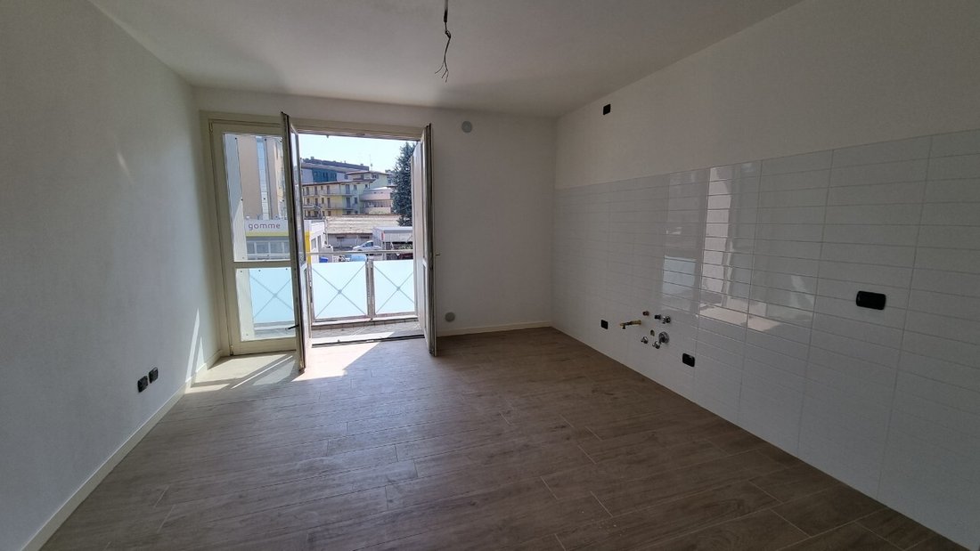 Apartment in Giovanni XXIII-Stazione, Bergamo, Italy 3 - 15359661