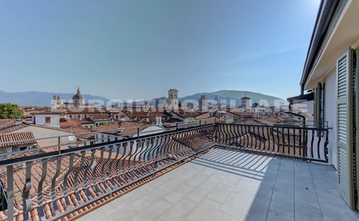 Apartment in Centro Storico, Brescia, Lombardy 1