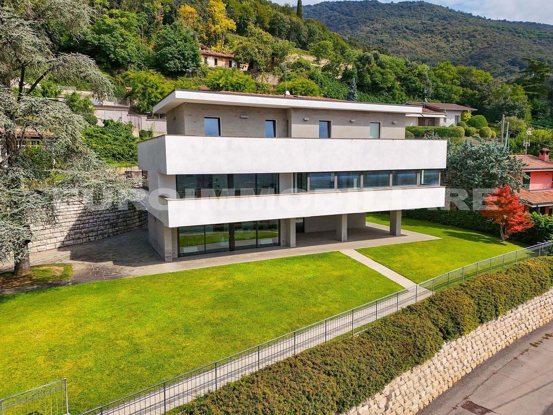 Villa in Porta Venezia - Sant'Eufemia - Caionvico, Brescia, Lombardy 3 - 15360027