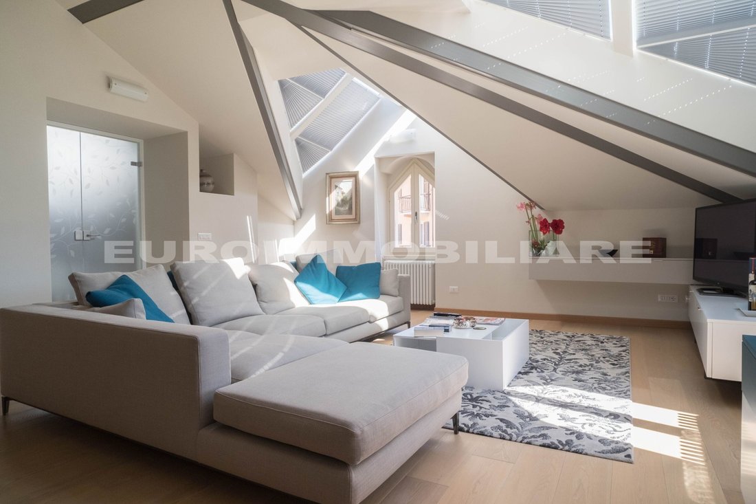 Apartment in Center, Toscolano, Lombardy 2 - 15359842