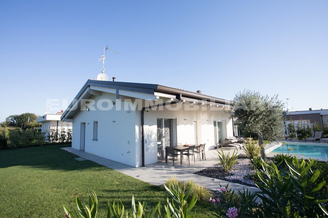 Villa in Pozze - San Martino, Lonato del Garda, Lombardy 5 - 15359995