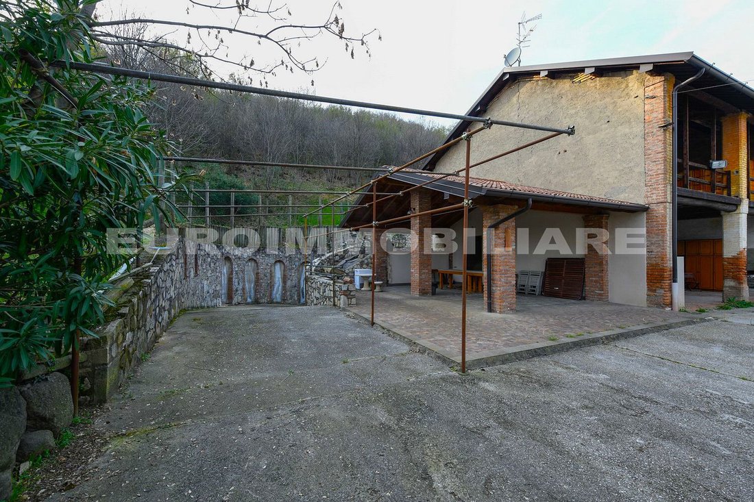 Country House in Nigoline Bonomelli, Lombardy, Italy 3 - 15360209