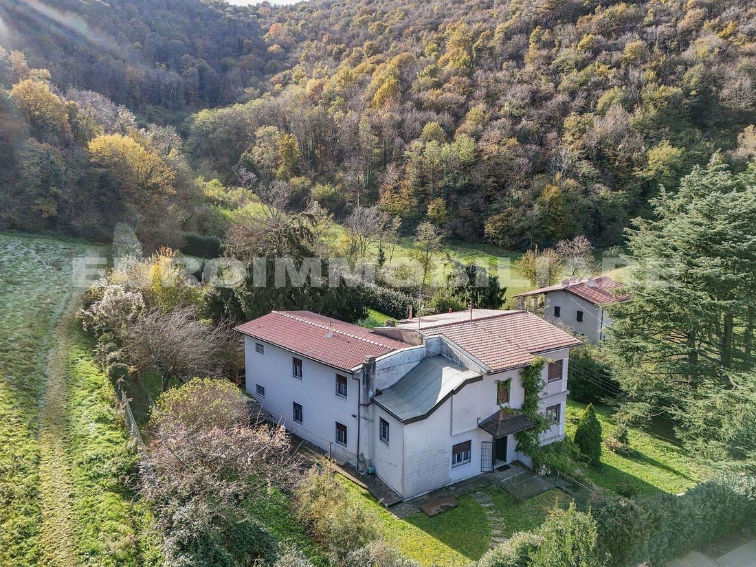 Villa in Mompiano, Brescia, Italy 4 - 15359793