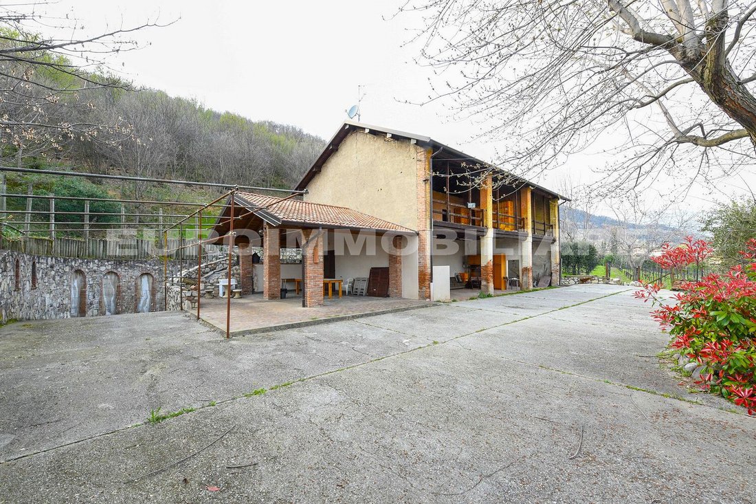 Country House in Nigoline Bonomelli, Lombardy, Italy 2 - 15360209