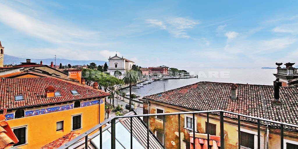 Apartment in Center, Toscolano, Lombardy 1 - 15359842