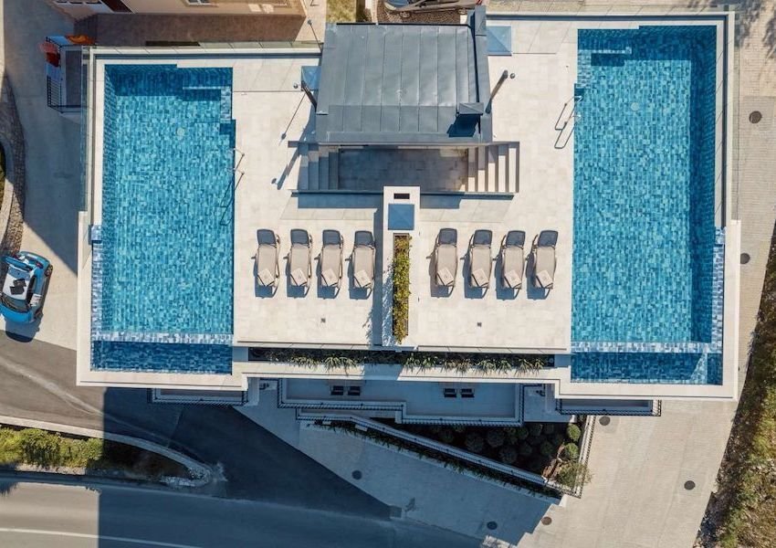 Apartment in Kotor, Kotor Municipality, Montenegro 1 - 15360727