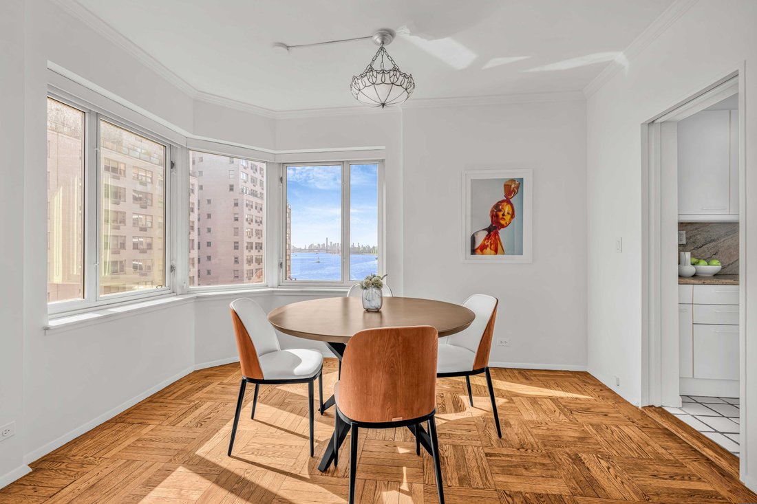 Co Op in New York, New York, United States 3 - 15363000