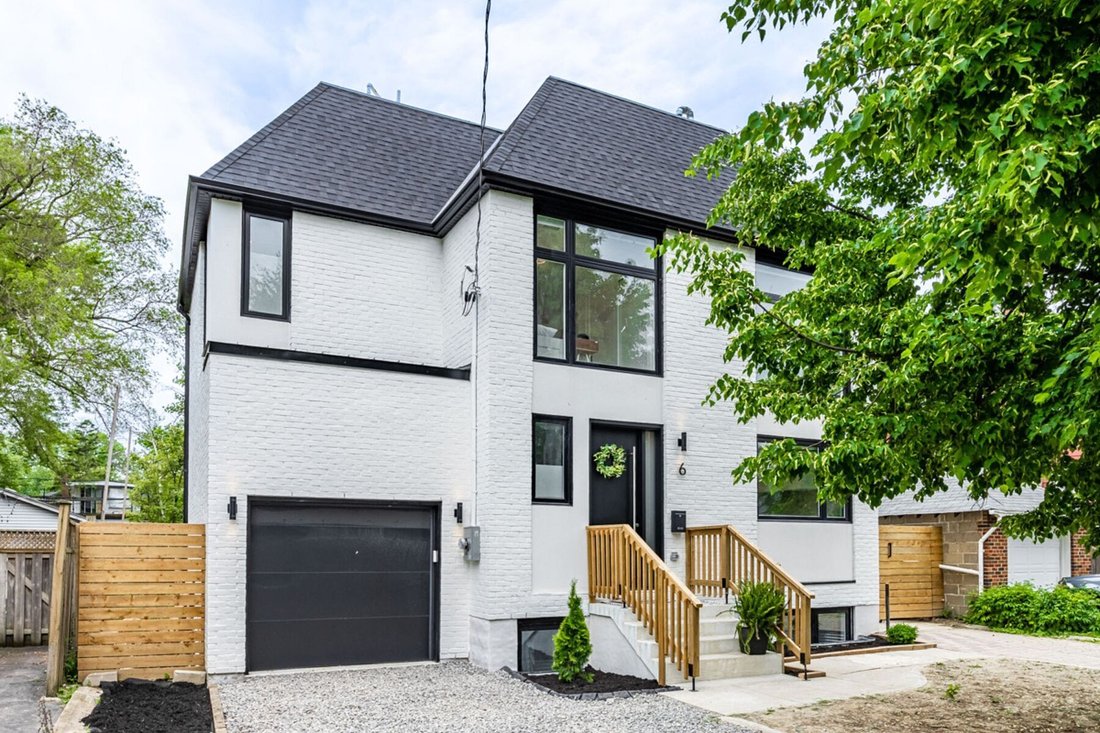House in Toronto, Ontario, Canada 3 - 15362395