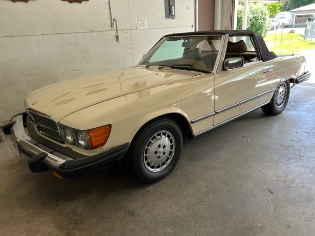 Cabriolet in Glendale, United States 1 - 15363750