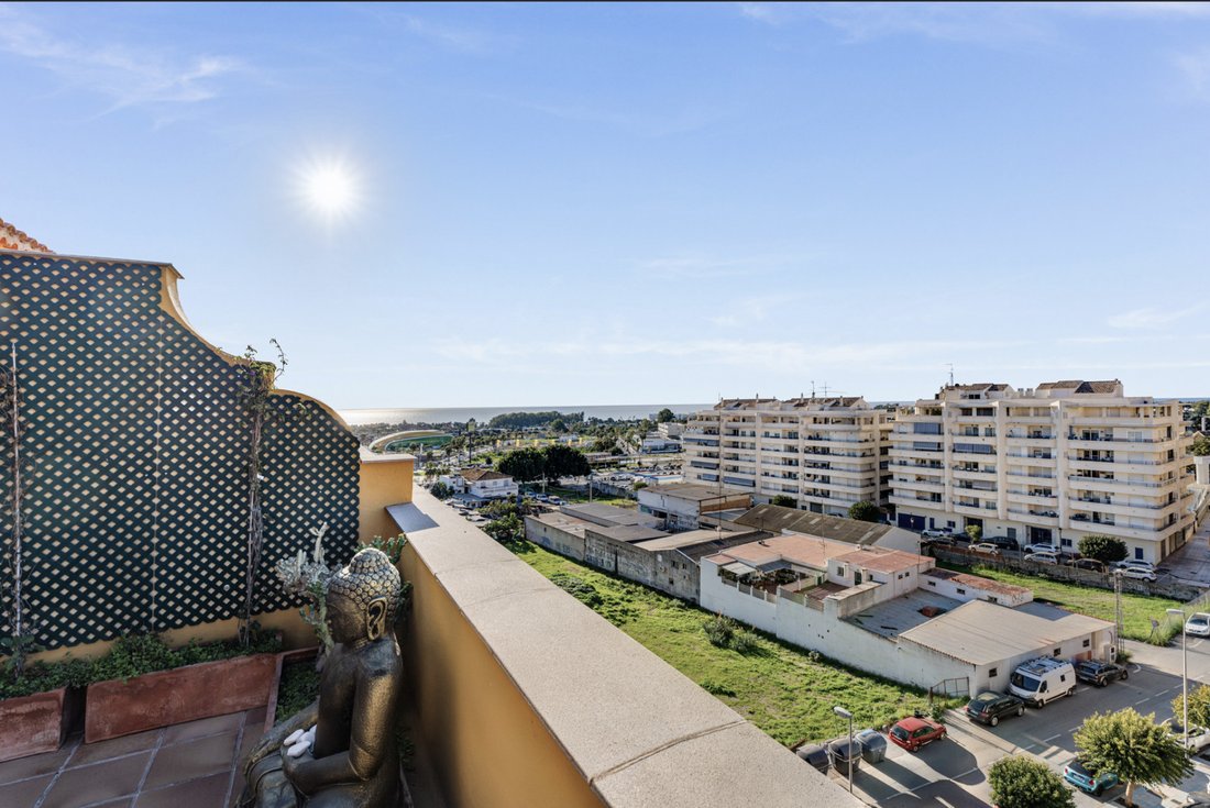 Penthouse in San Pedro de Alcántara, Andalusia, Spain 2 - 15363774